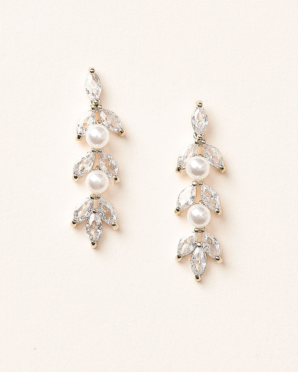 Sydney Pearl Earrings